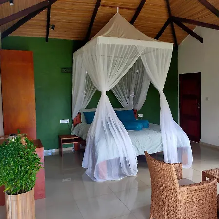 Ilasan Cottage. Tomohon Exterior photo